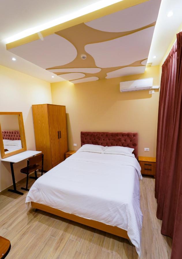 Sr99 Hotel Tirana Exteriér fotografie